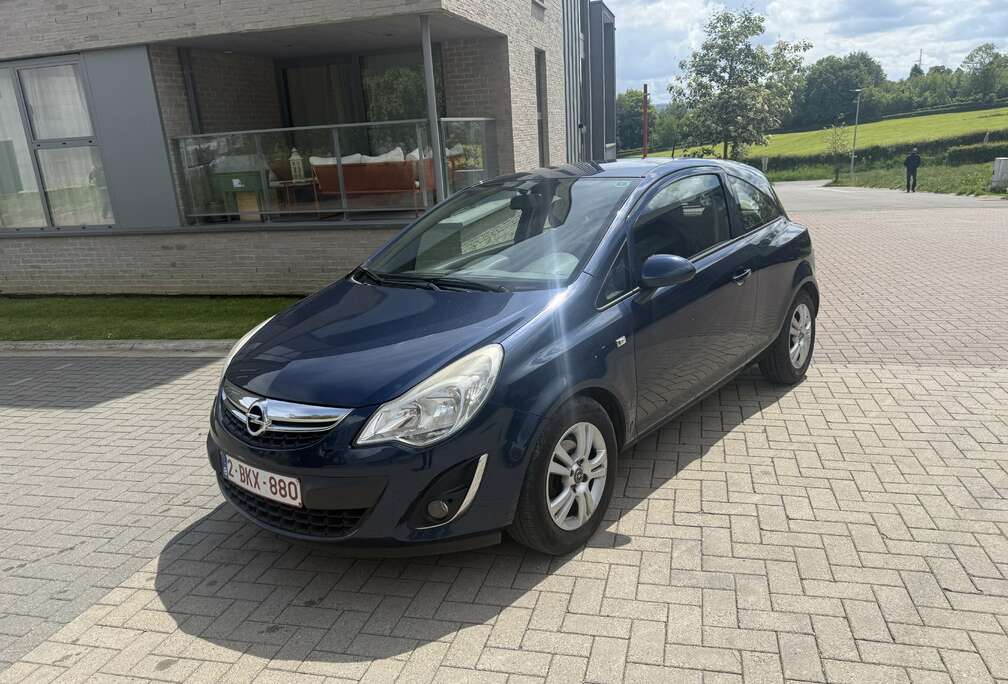 Opel 1.4i Cosmo