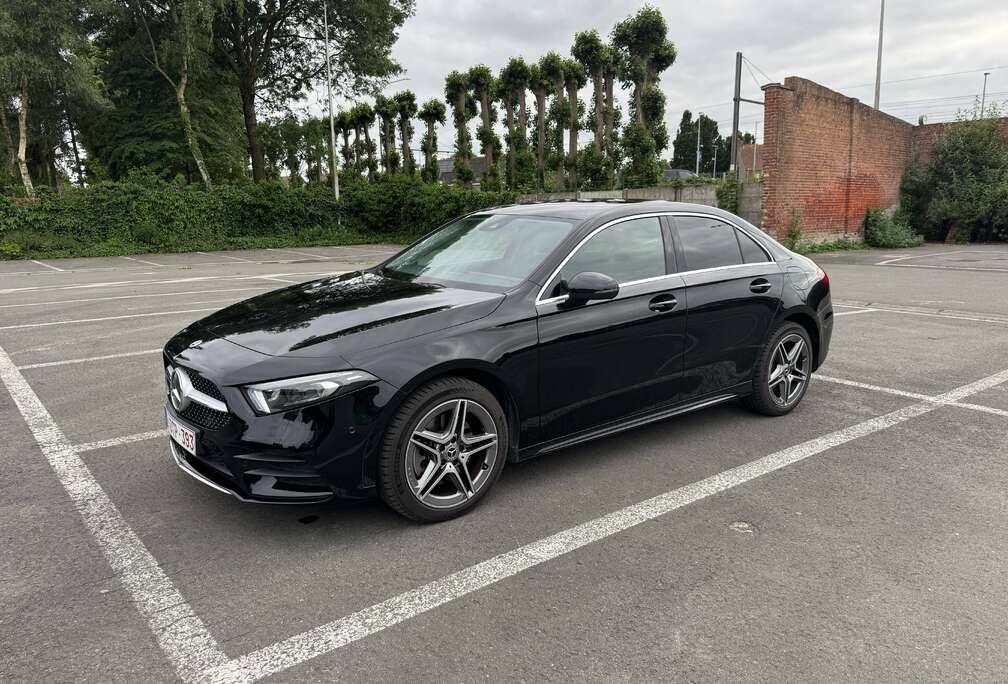 Mercedes-Benz A 250 e PHEV AMG Line