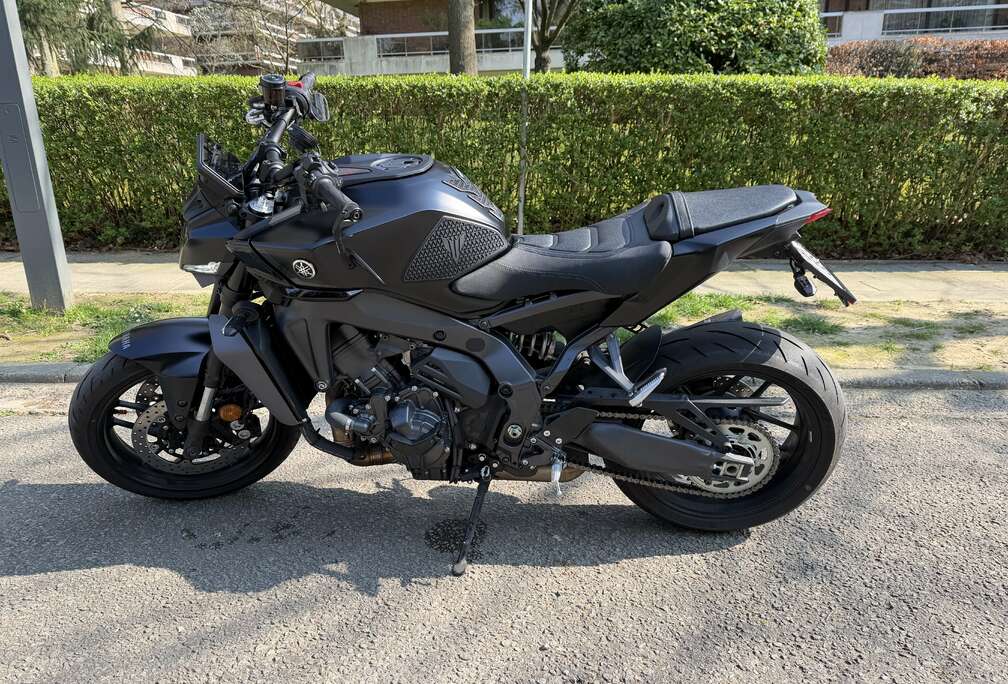 Comme Neuve / A2 / Ligne Akrapovic / Y-AMT