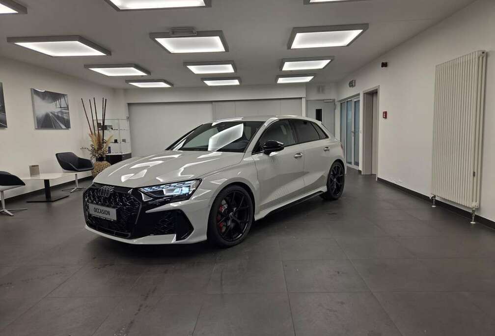 Audi Sportback TFSI 400 CV / 294 KW S tronic