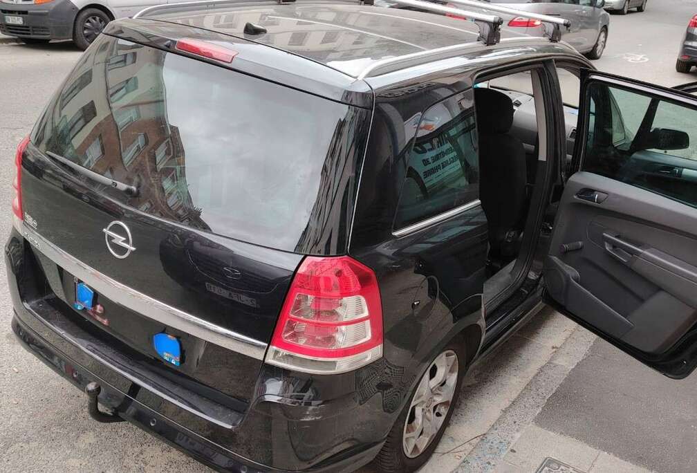 Opel 1.8i XE 16v Comfort