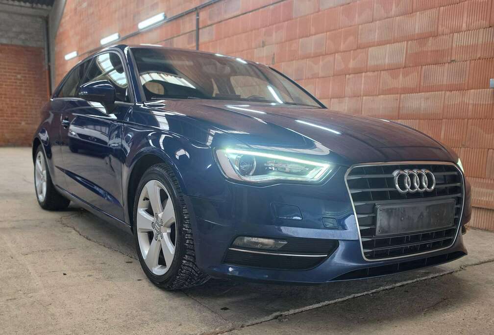 Audi A3 1.6 TDi ultra Attraction