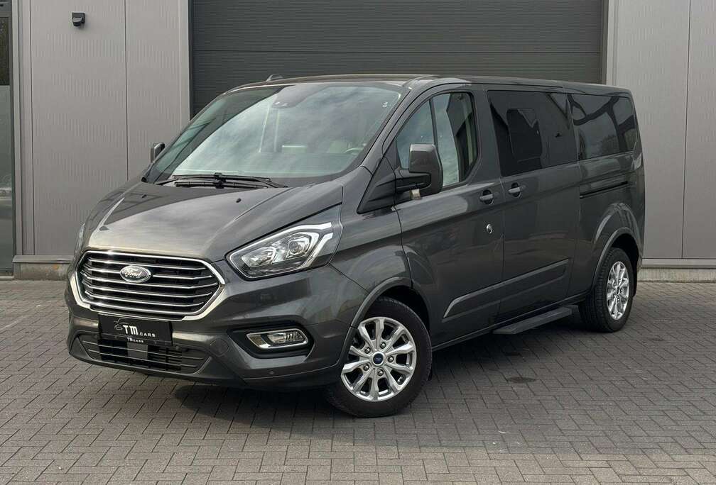 Ford 8-zit/navigatie/cruise controle/camera