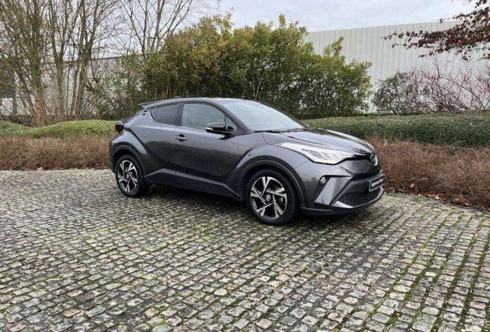 Toyota C-LUB Bi-Tone