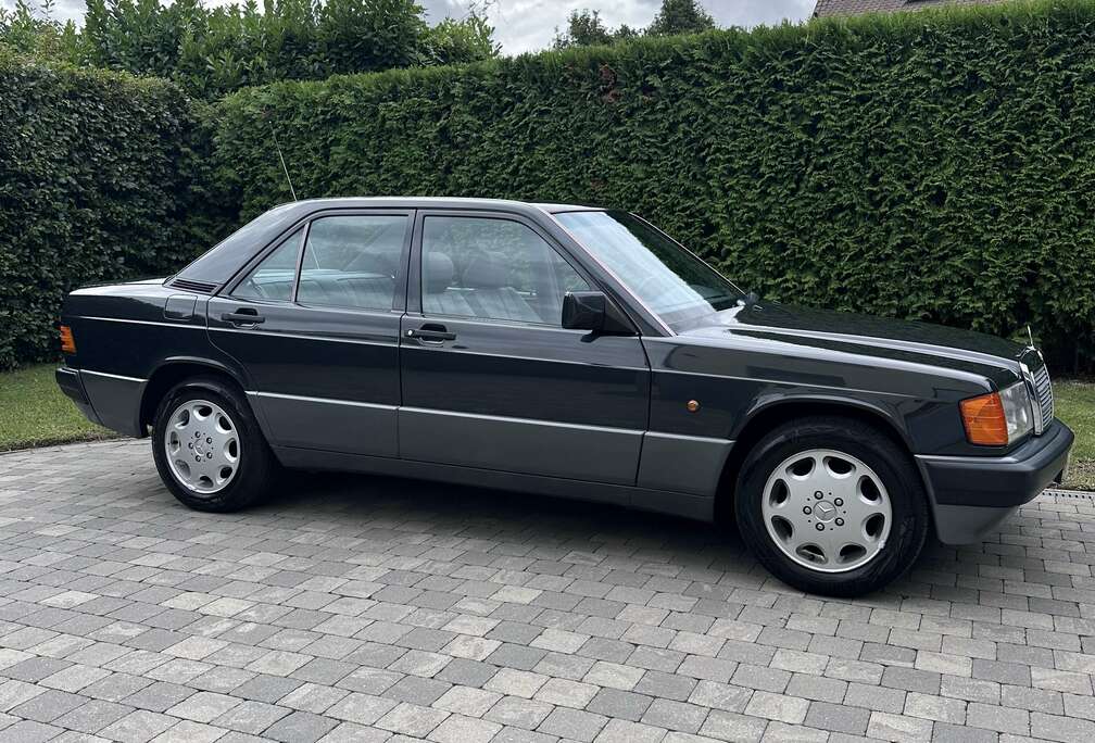 Mercedes-Benz 190E W201/2.0/137.000km/Nieuwstaat/Oldtimer