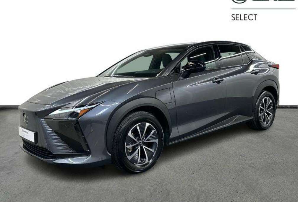 Lexus AWD Executive & Pano 11kw