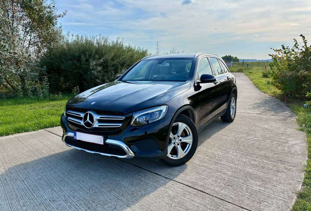 Mercedes-Benz GLC 220 d 4-Matic Launch Edition