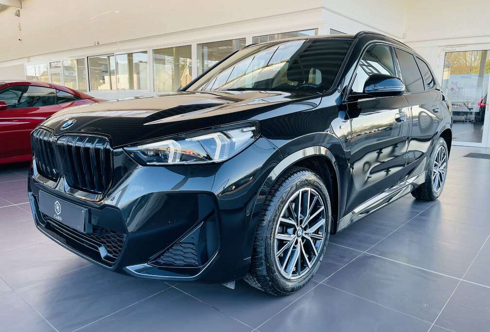 BMW 1.5iA *** GARANTIE + PACK M + LED + CUIR + GPS ***