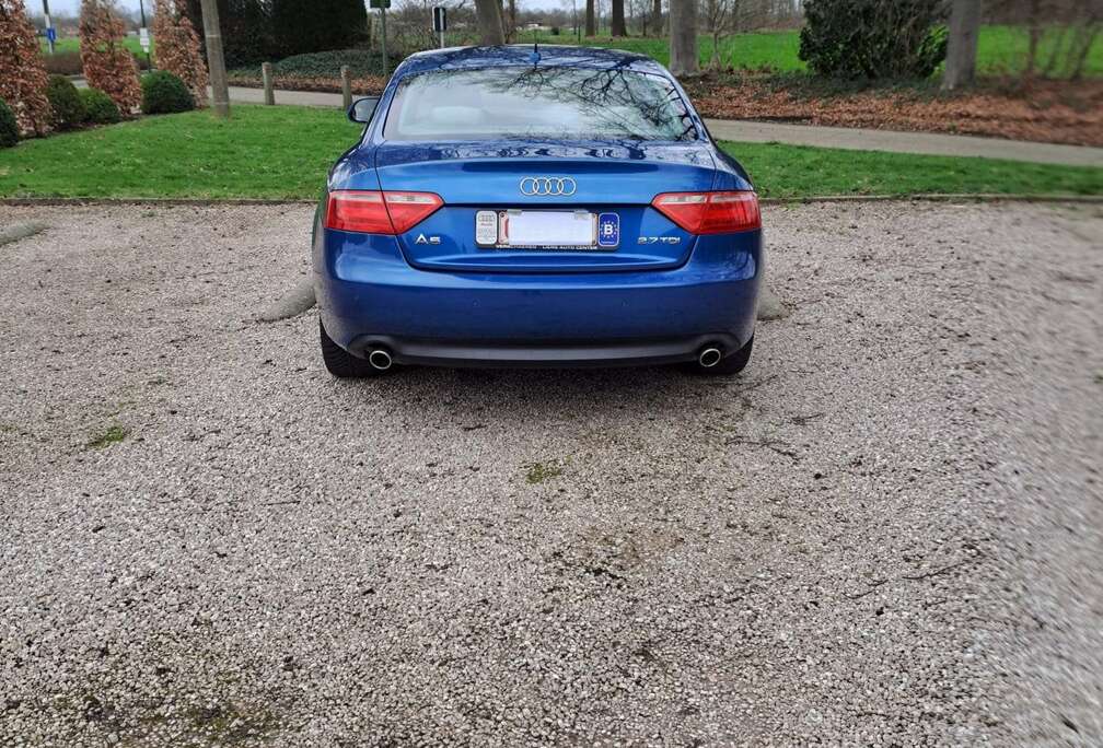 Audi A5 Coupé 2.7 TDi V6 DPF