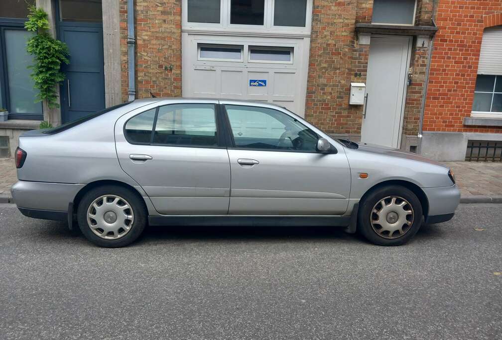 Nissan 2.0 Sport