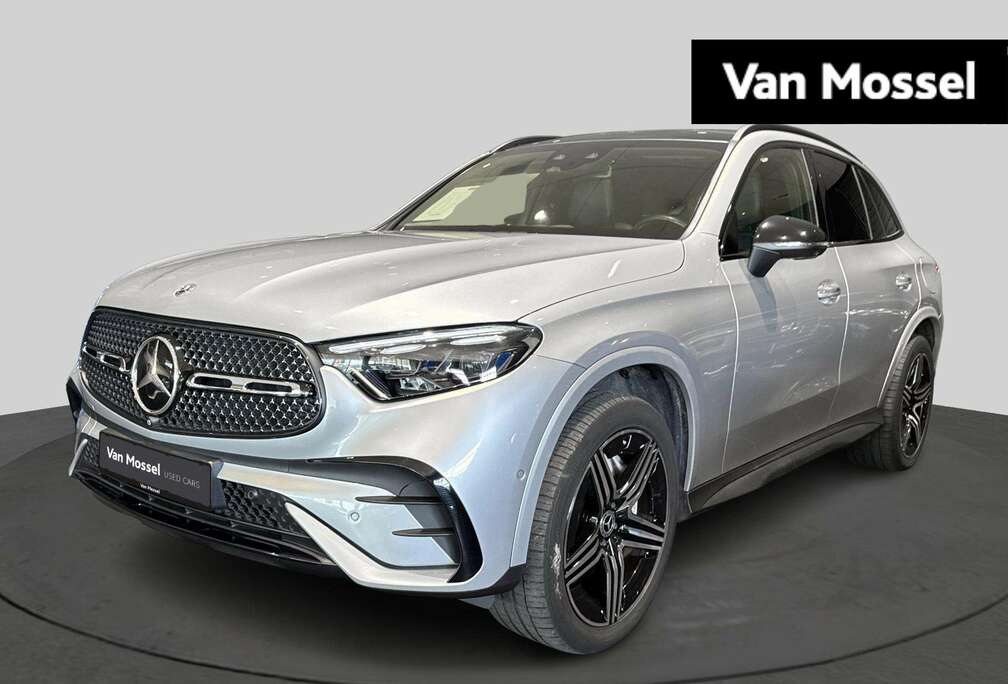 Mercedes-Benz 300de suv AMG LINE + LEDER + DIGITAL LIGHT + PANOR