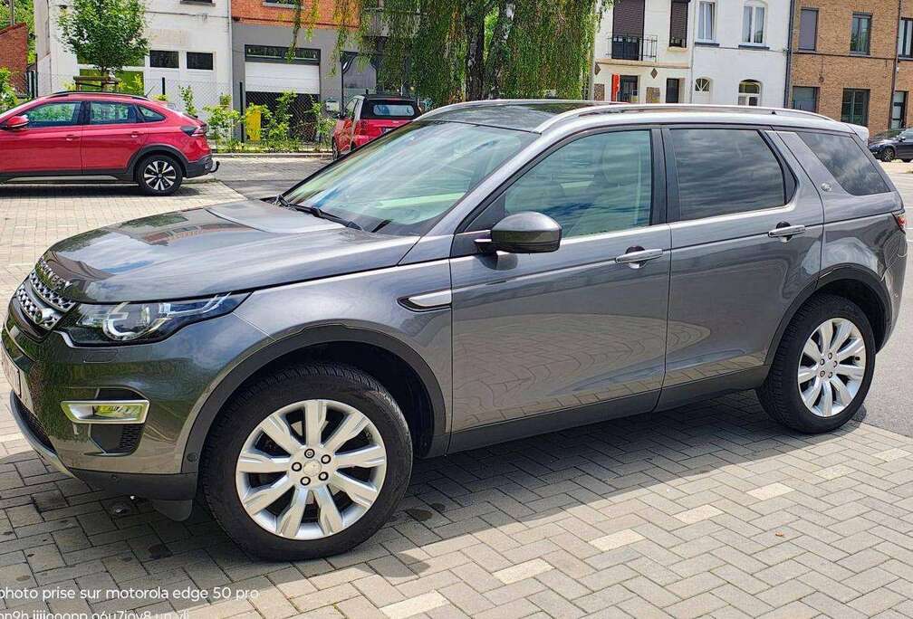 Land Rover HSE Luxury - 7 places - BVA - 2.2 TD4 (150ch)