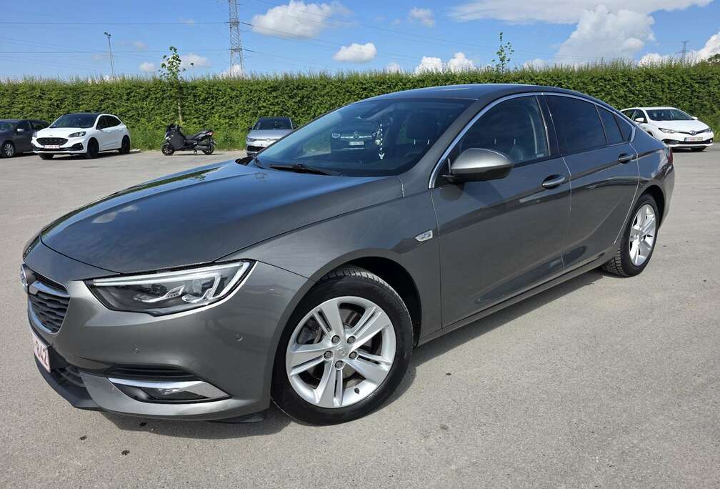 Opel Grand Sport 1.6 CDTI Exclusive