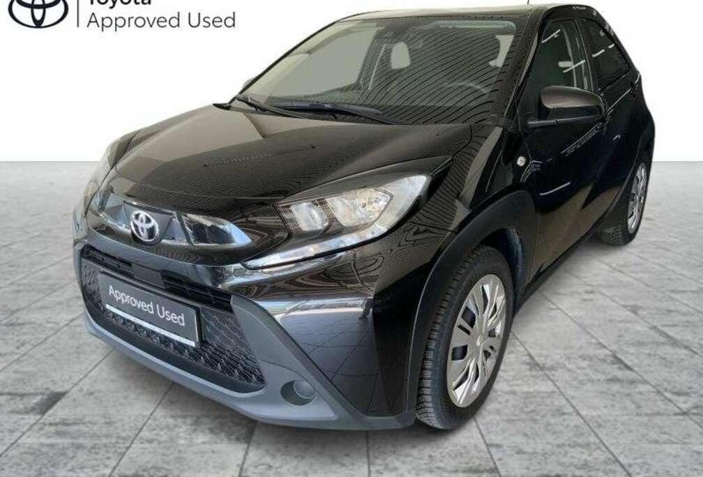 Toyota X play
