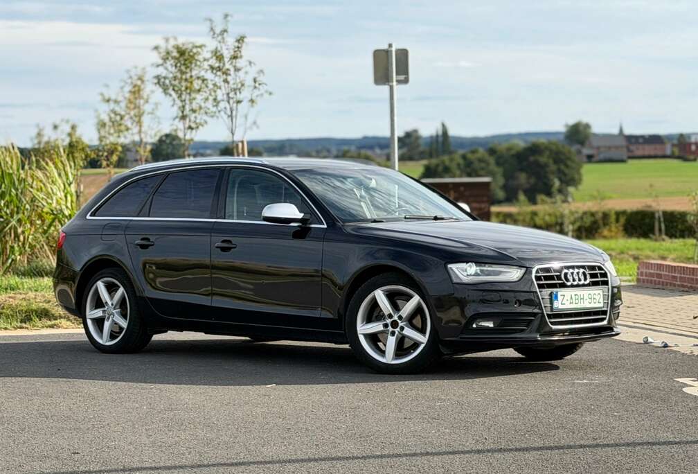 Audi A4 Avant 2.0 TDi - Boîte auto. - Pack Chrome - Garantie