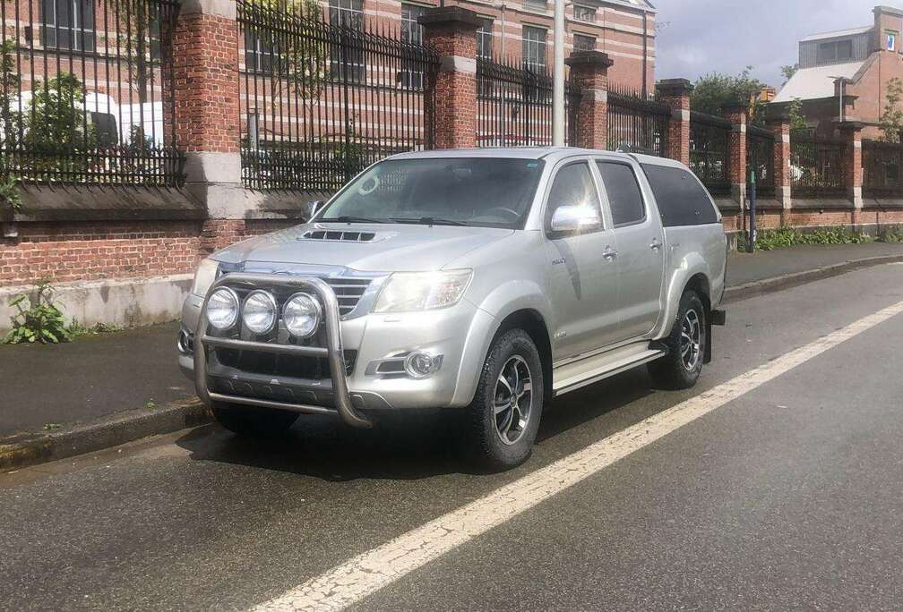Toyota 3.0 D-4D 4WD STX invincible
