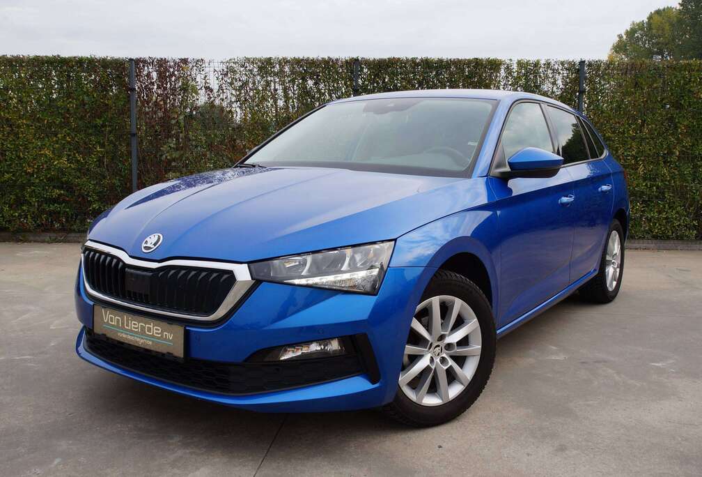 Skoda 1.0 TSI 95 pk Trekhaak Carplay Pdc 12m Garantie