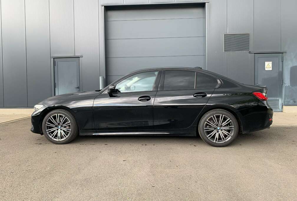 BMW 330i Aut. Sport Line