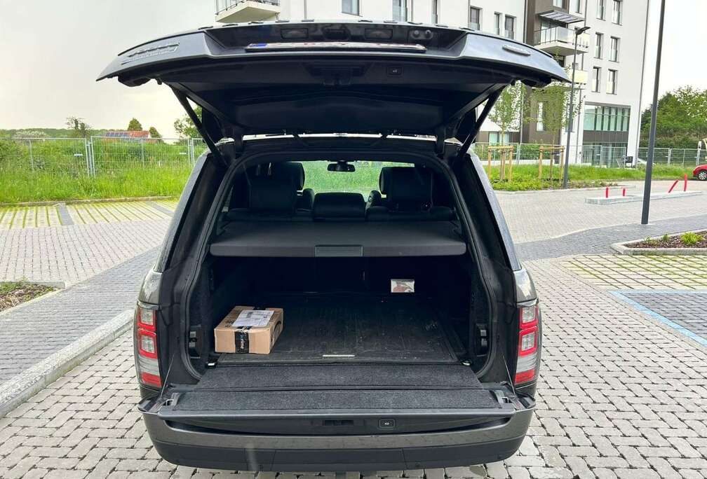 Land Rover Long 3.0 TDV6 SVAutobiography