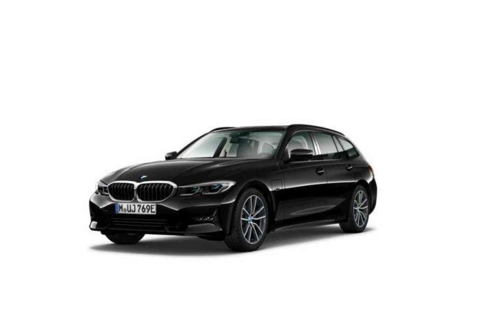 BMW 330e Touring
