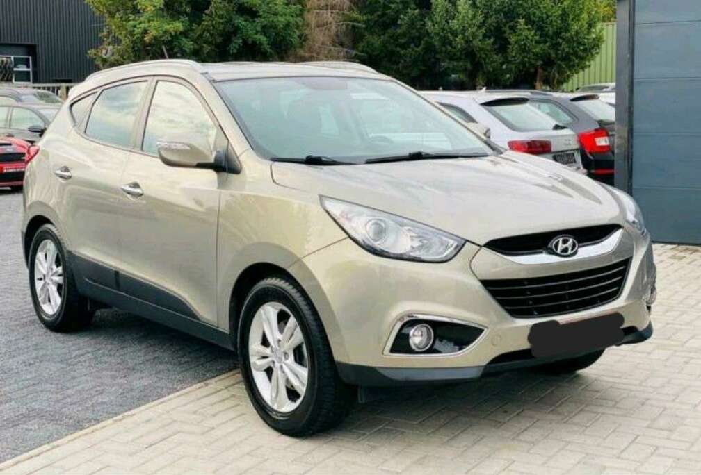 Hyundai 1.6 2WD blue Comfort