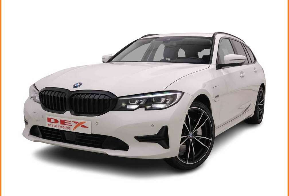 BMW 330e Touring PHEV + Leather + Alu19 + Keyless