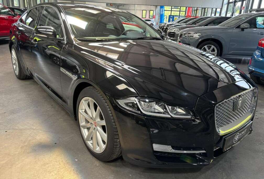 Jaguar V6 3.0 Diesel 300HP