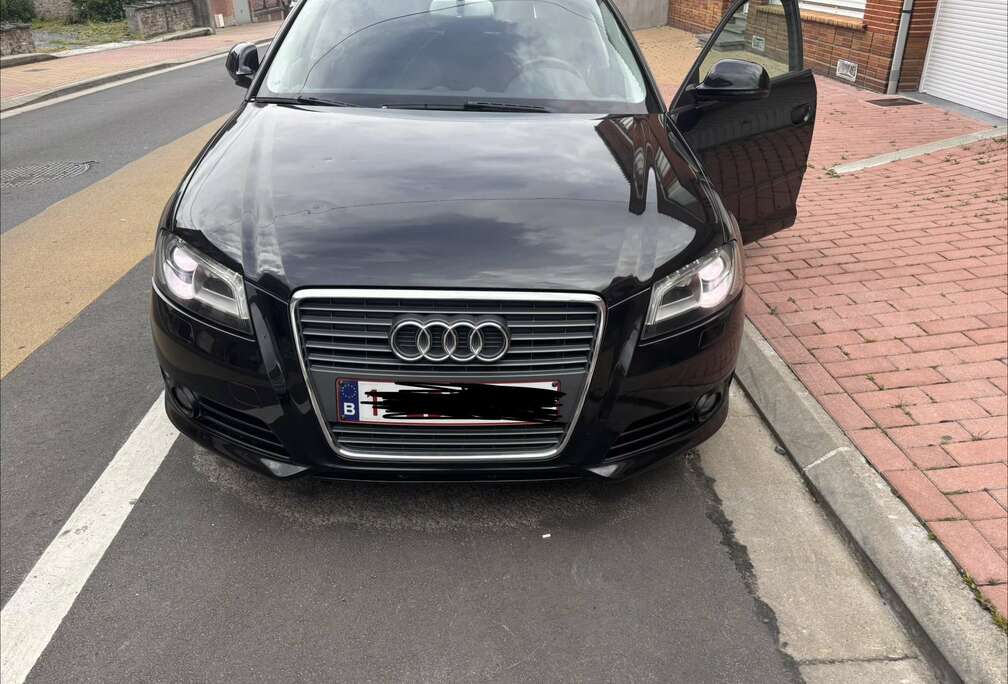 Audi Sportback 1.6 TDi Attraction Start/Stop DPF