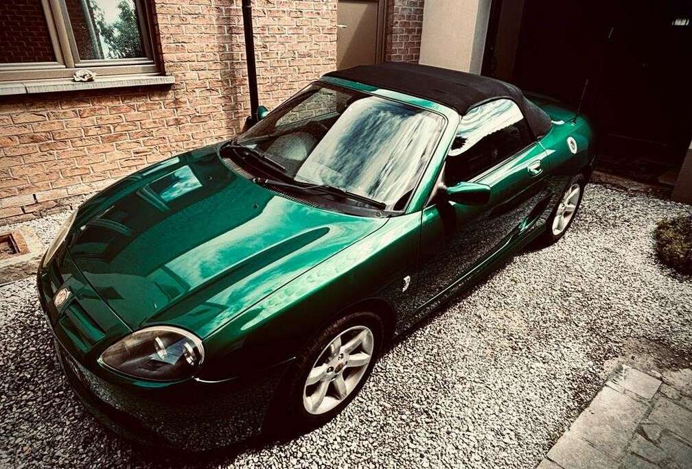 MG 135