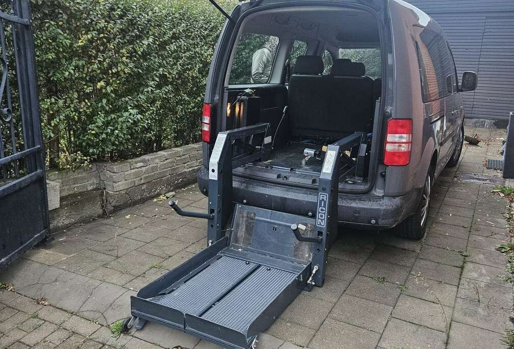 Volkswagen 1.6 CR TDI 102 FAP Trendline DSG7