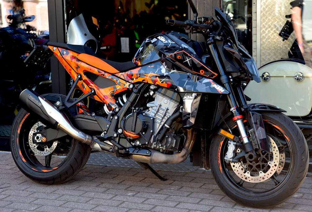 ***MOTO VERTE***
