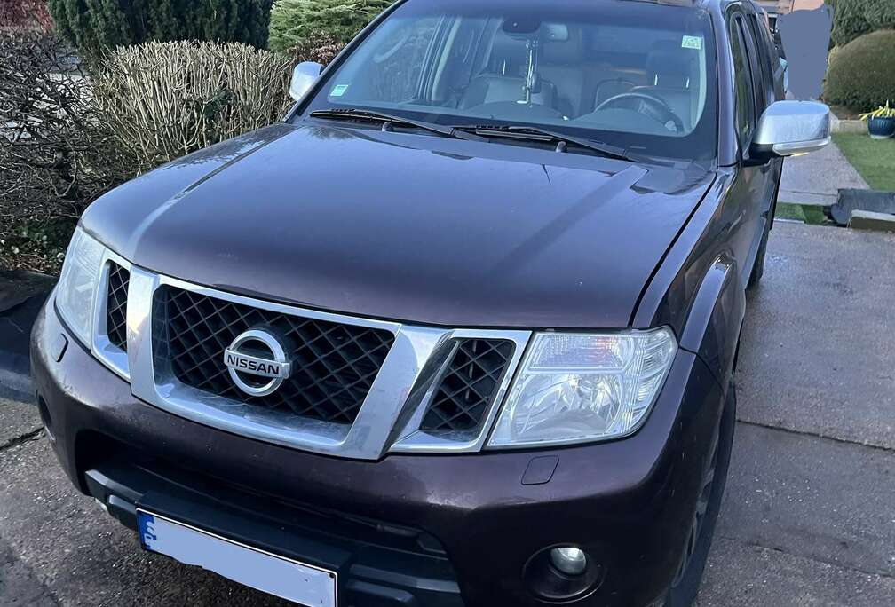 Nissan 3.0 dCi V6 4x4 LE Exec.Pack+IT DPF(E5)