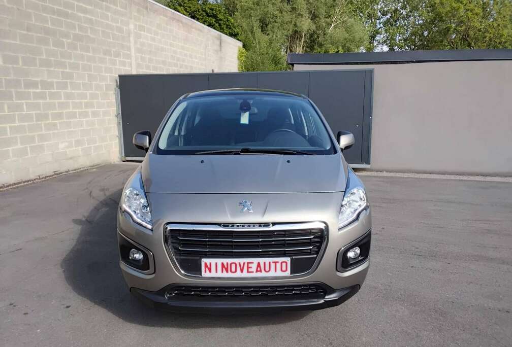 Peugeot 1.6i Access PARHULP ACHTER  AIRCO PANODAK BLUET  CRUISE