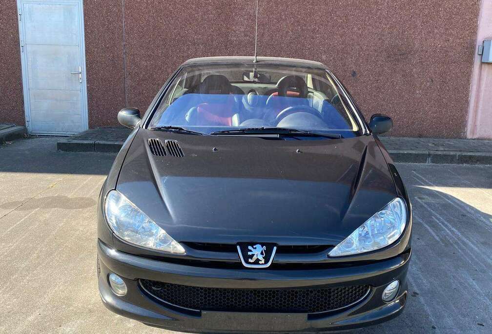 Peugeot 206 CC 1.6i 16v