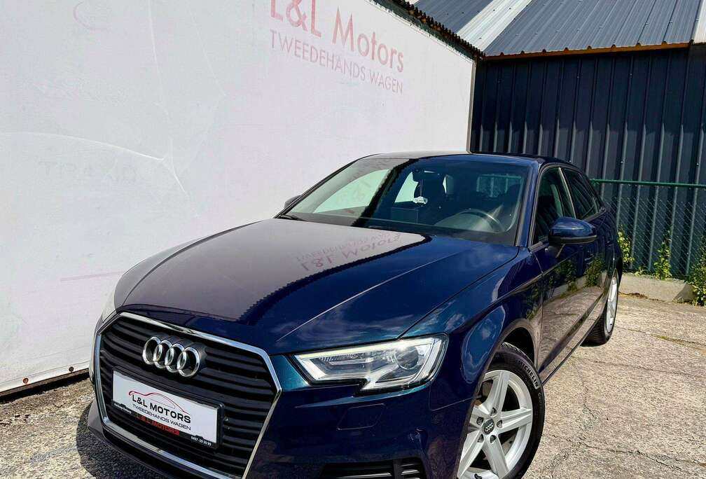 Audi Sportback  2.0 Tdi S tronic*Xenon Navi Cruise Pdc