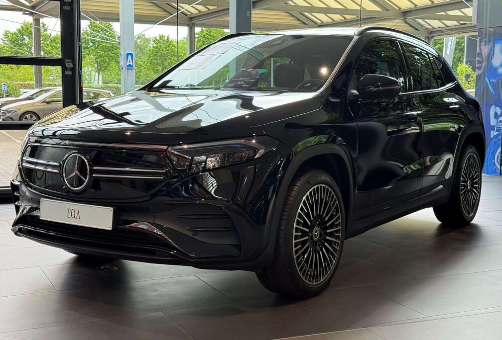 Mercedes-Benz 66.5 kWh 4-Matic AMG Line