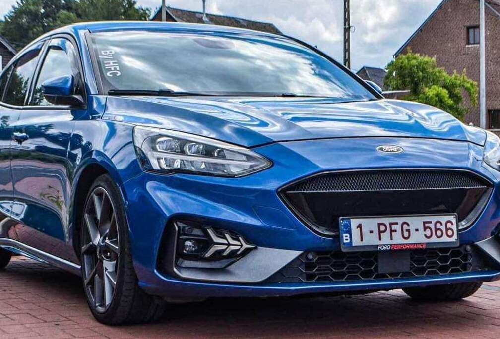 Ford Focus ST 2.3 EcoBoost