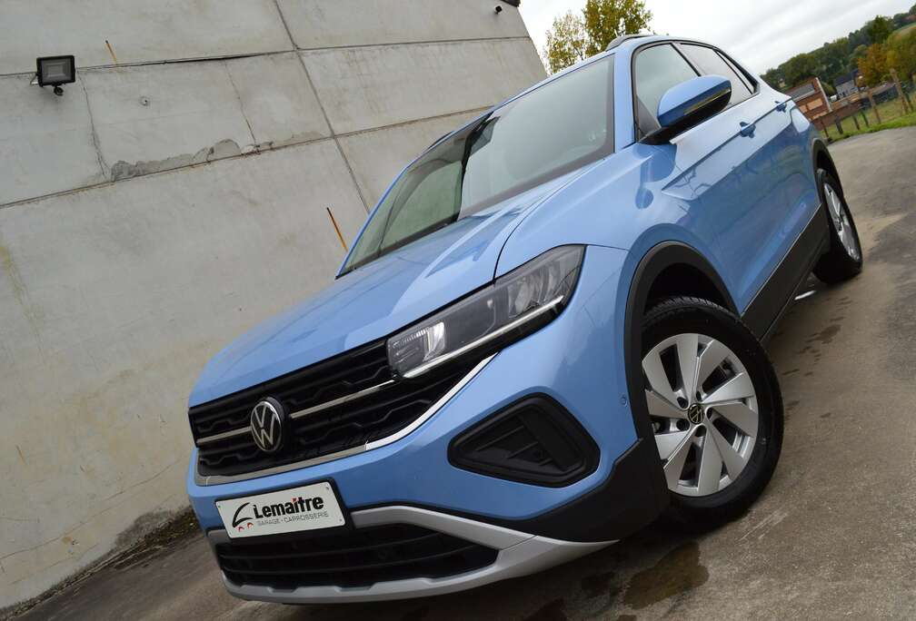 Volkswagen Life 1.0 TSI 115Pk / NAVI / CARPLAY /