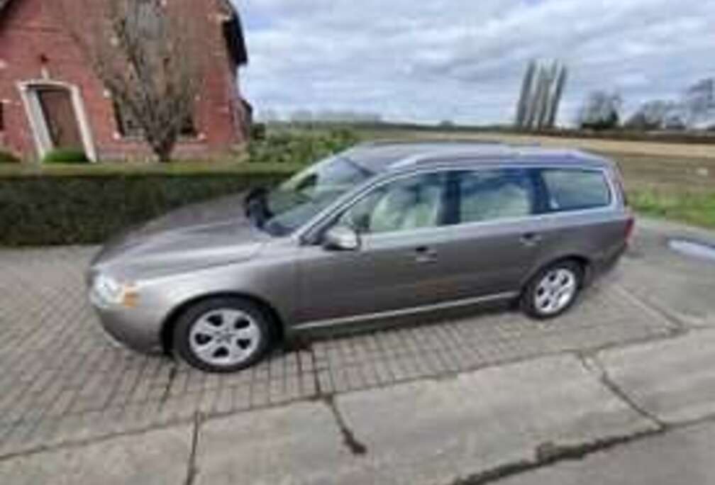 Volvo V70 2.4D Aut. Summum