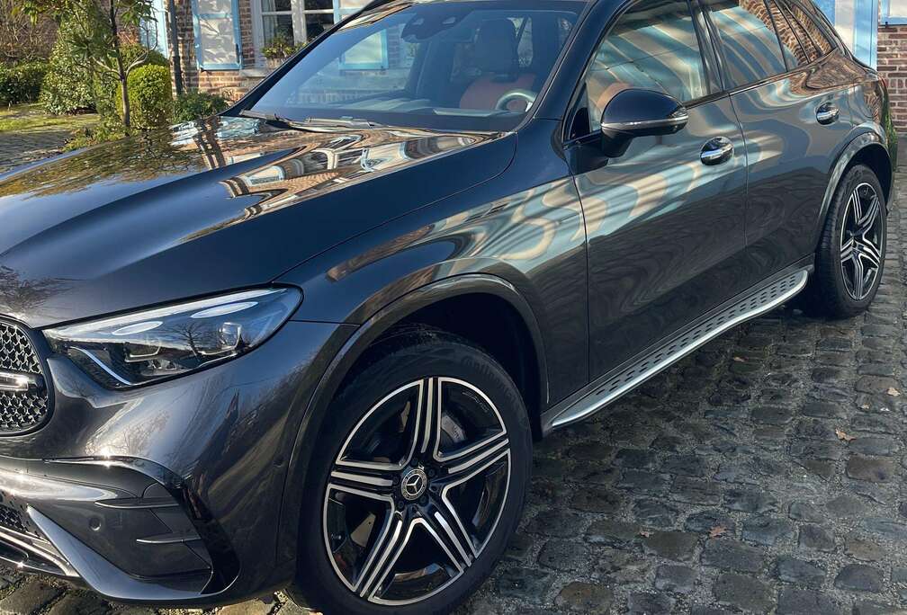 Mercedes-Benz GLC 300 e 4Matic AMG Line Advanced