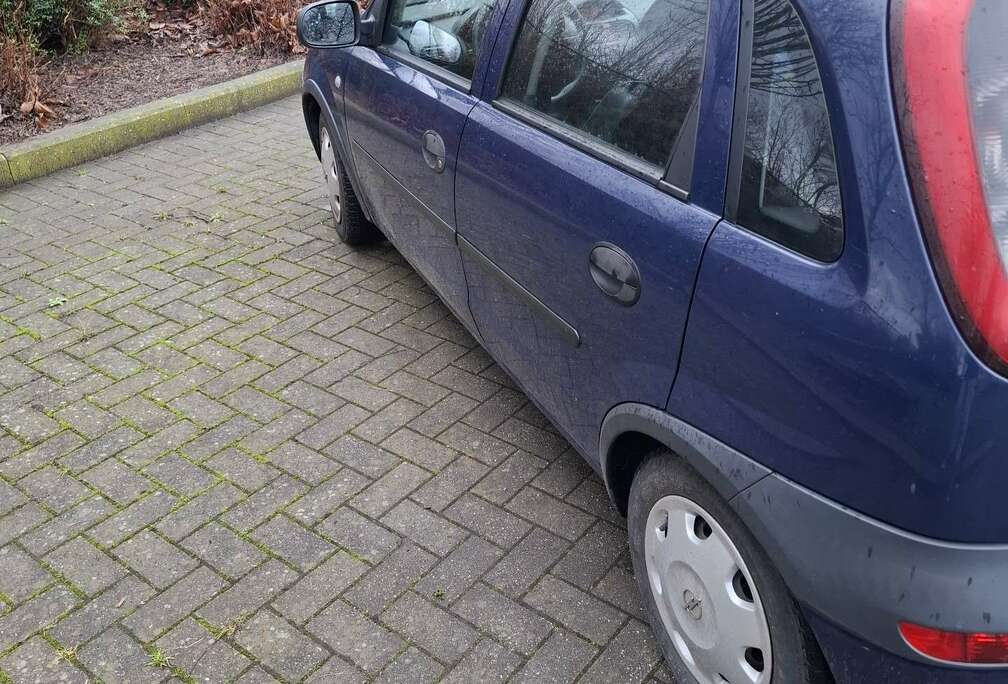 Opel 1.2i XE 16v Fun (Fleet)