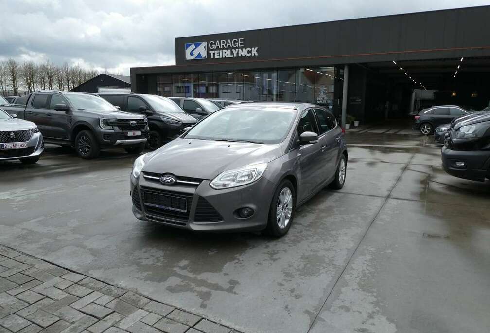 Ford 1.0 i benzine 100pk 5d Business \'12 (73306)