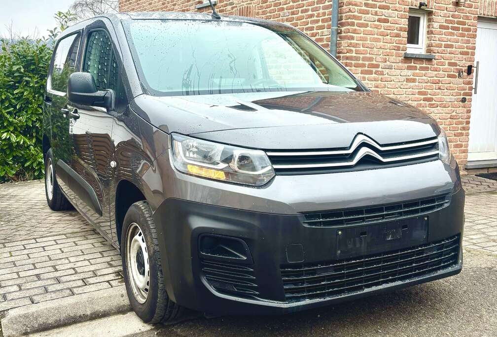 Peugeot 1.5 BlueHDi L1 STD Light Prem. (EU6.2)