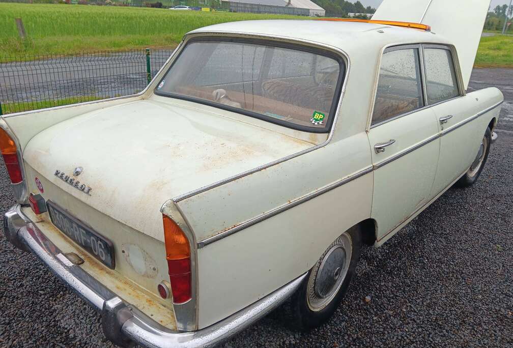 Peugeot 4 deurs
