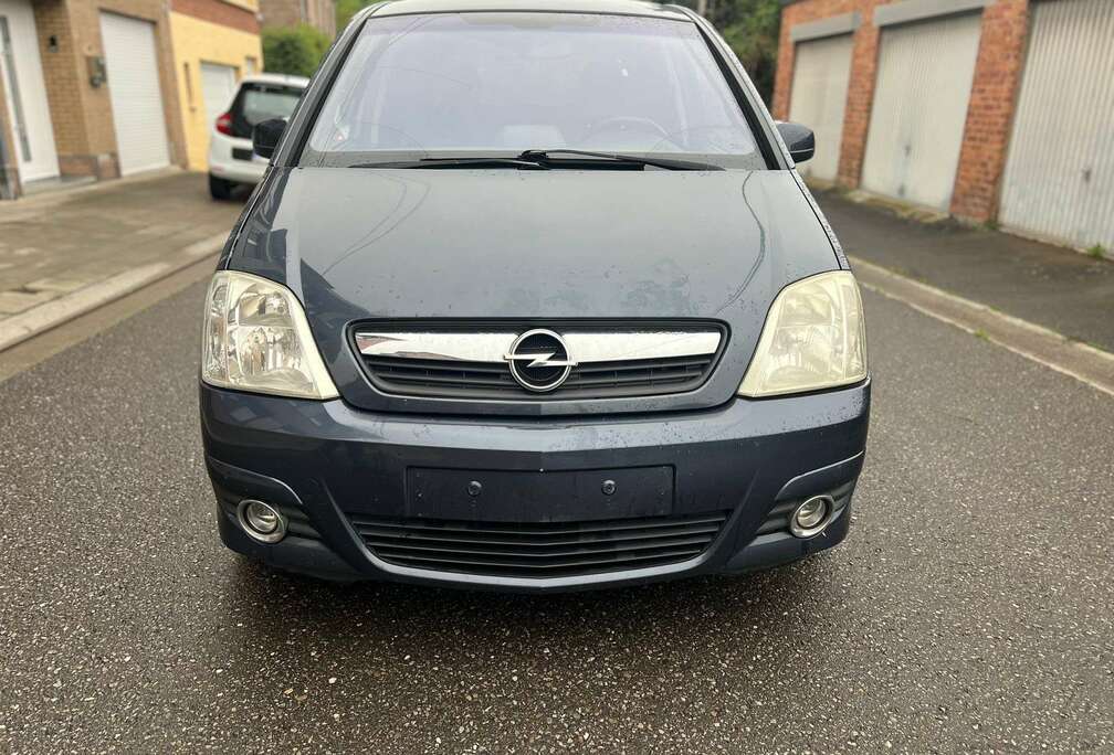 Opel 1.7 CDTi Cosmo FAP