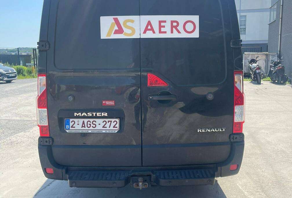 Renault 2.3 dCi 35 L4H2 Energy