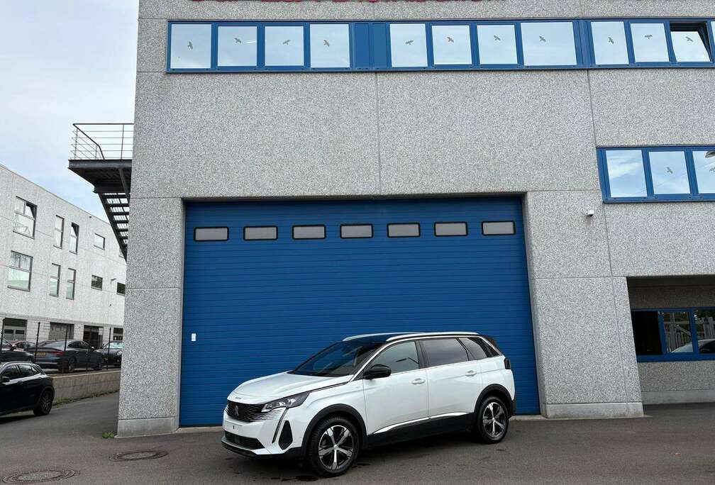 Peugeot 5008 PureTech 130 EAT8 Stop