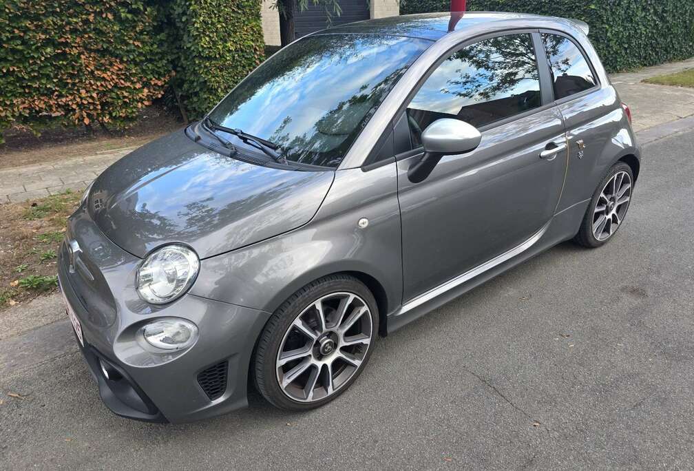 Fiat 595 Abarth 1.4 T-Jet turismo MTA