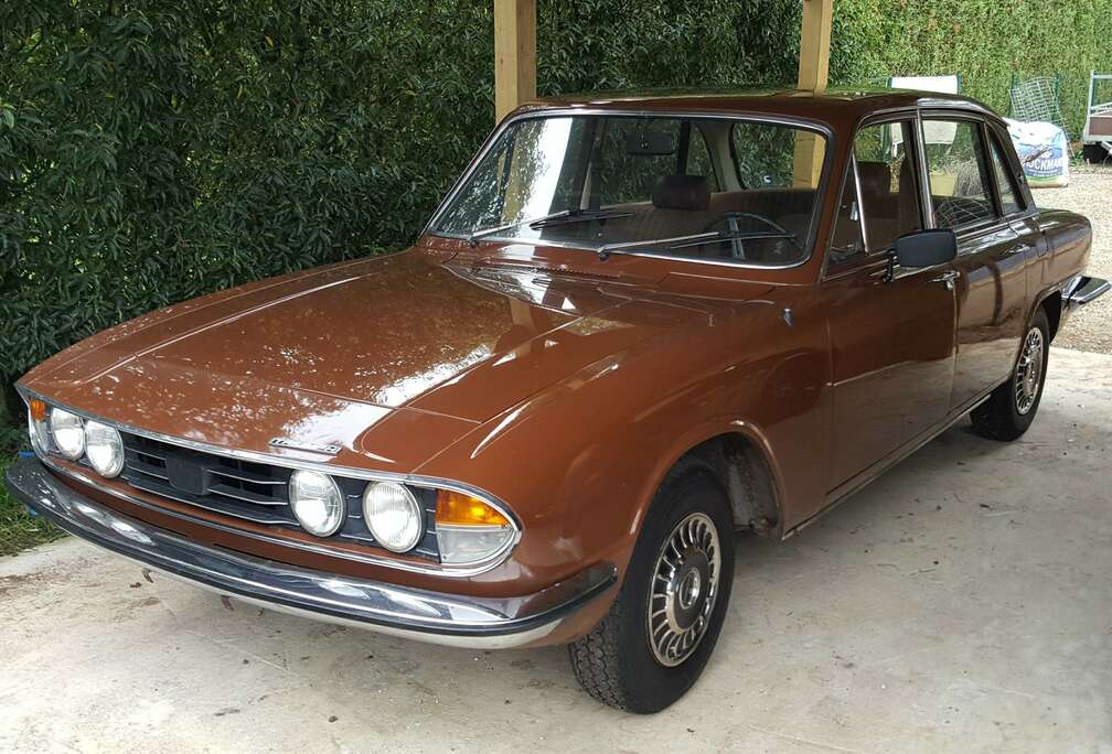 Triumph 2500TC