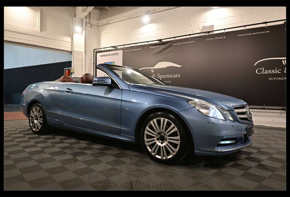 Mercedes-Benz E200 CGI CABRIOLET / AUTO / GPS NAVI / BLUETOOTH / XENON / CRUISE / PDC / FULL HISTORIQUE
